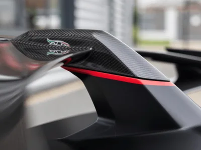 2021 Lamborghini Aventador SVJ Roadster: The Ultimate Supercar Experience convertible (No.112972)