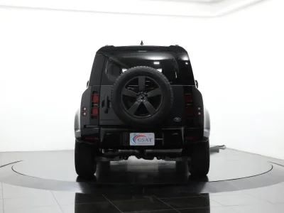 2025 BRAND NEW LAND ROVER DEFENDER 110X DYNAMIC HSE D300 - 2025