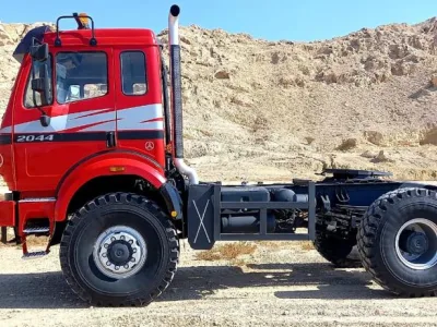 Mercedes-Benz 2044 4X4 TractorHead Truck (No.830807)