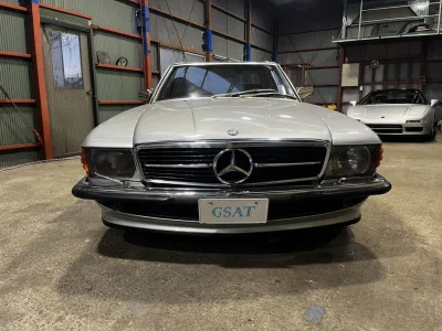 Mercedes-Benz 560SL Coupe (No.J0909)