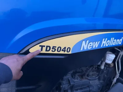 NEW HOLLAND TD5040 TRACTOR