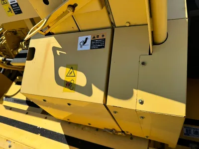 NEW HOLLAND TX67 COMBINE HARVESTER  (Two) (No.J0957)