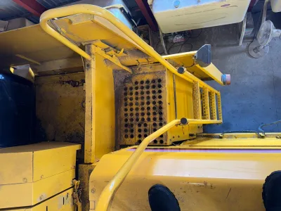 NEW HOLLAND TX67 COMBINE HARVESTER (No.J0955)