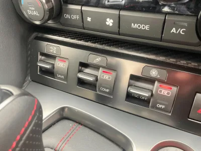 2025 Nissan GT-R 3.8 Black Edition 4WD (No.960967)
