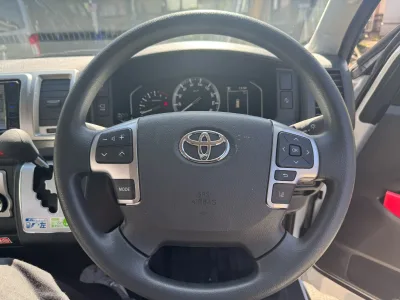 2025 Toyota Hiace Grand Cabin – 10 Seater (14 Seater Convertible)