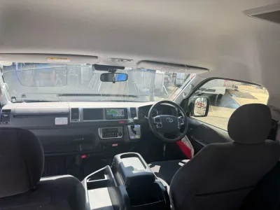 2025 Toyota Hiace Grand Cabin – 10 Seater (14 Seater Convertible)