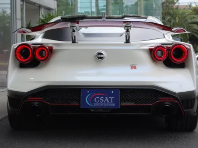 Nissan GT-R GT-R50 by Italdesign Limited to 50 variable rear spoilers (pearl white) (No.J0595)
