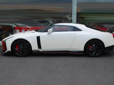 Nissan GT-R GT-R50 by Italdesign Limited to 50 variable rear spoilers (pearl white) (No.J0595)