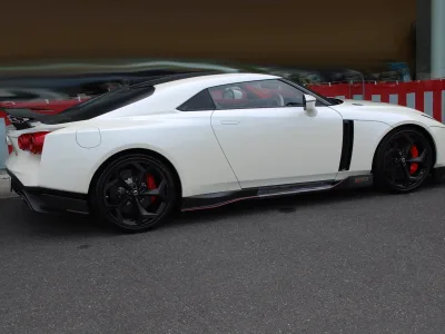 Nissan GT-R GT-R50 by Italdesign Limited to 50 variable rear spoilers (pearl white) (No.J0595)