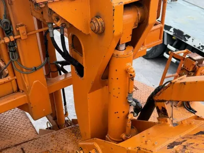 Mercedes-Benz Unimog U1450
