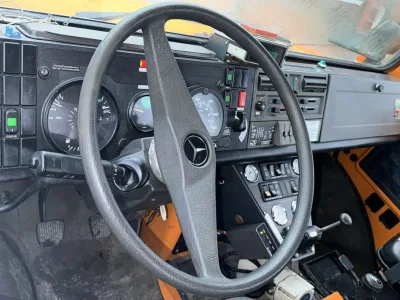 Mercedes-Benz Unimog U1450