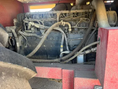 PMC G8-3300 COMBINE HARVESTER