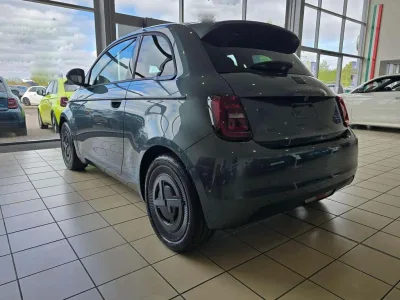 2025  BRAND NEW FIAT 500e – GIORGIO ARMANI EDITION for export from Japan