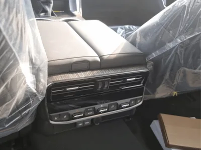 TOYOTA Land Cruiser LC 300  ( No-830697)