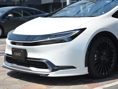 2025 TOYOTA PRIUS 2.0 Z ZEUS Aero Package