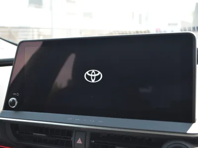 2025 TOYOTA PRIUS 2.0 Z ZEUS Aero Package