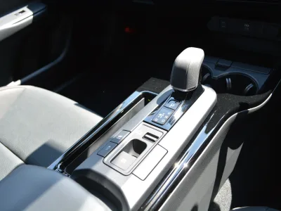 2025 TOYOTA PRIUS 2.0 Z ZEUS Aero Package