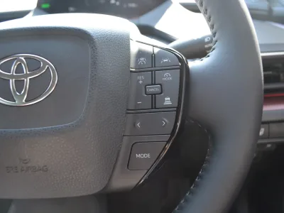 2025 TOYOTA PRIUS 2.0 Z ZEUS Aero Package