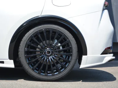 2025 TOYOTA PRIUS 2.0 Z ZEUS Aero Package