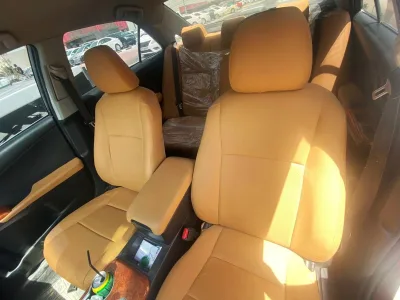 2019 Toyota Camry LE- (DOHC 16-valve) (No.680605)