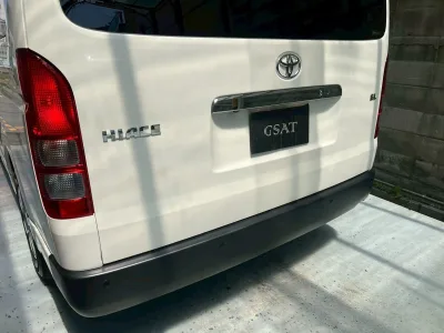 2025 Toyota Hiace Commuter 2.8 GL Diesel Turbo – 14-Seater for export from Japan