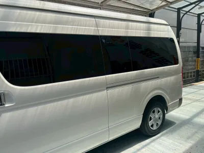 2025 Toyota Hiace Commuter 2.8 GL Diesel Turbo – 14-Seater