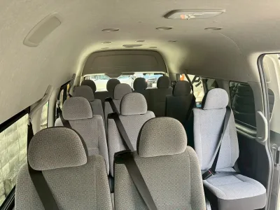 2025 Toyota Hiace Commuter 2.8 GL Diesel Turbo – 14-Seater