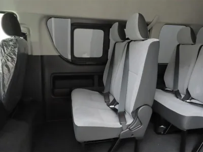 2025 Toyota Hiace Commuter 2.8 GL Diesel Turbo 14 seater (No.961014)