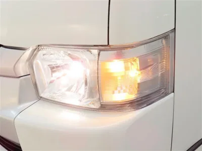 2025 Toyota Hiace Commuter 2.8 GL Diesel Turbo 14 seater (No.961014)