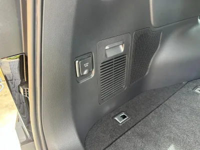 2025 Toyota Land Cruiser 300 3.3 GR Sport Diesel Turbo Black (No.961022) for export from Japan