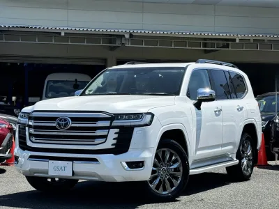 2025 Toyota Land Cruiser 300 ZX 3.5L 4WD 7 Seater for export from Japan