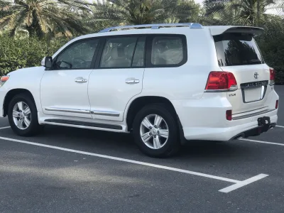 Toyota Land Cruiser VXR V8 2015 (NO-830713)