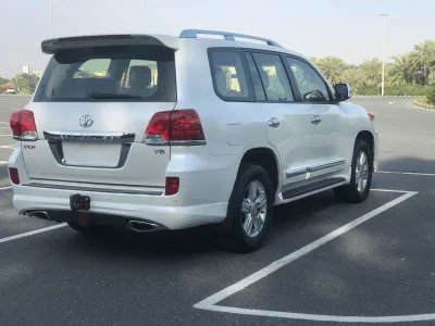 Toyota Land Cruiser VXR V8 2015 (NO-830713)