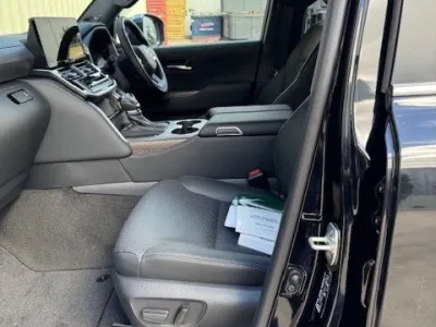 2026 Toyota LandCruiser Sahara LC300 7 Seater Suv