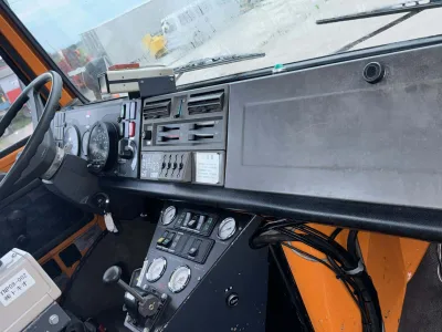 Mercedes Unimog U1450 – Square Cab, Long Wheel Base, Capable of Railway Repair & Operations(No.J1012)