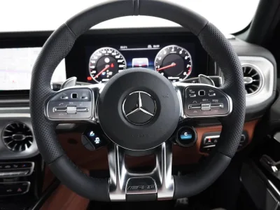 2025 Mercedes Benz Rubellite Red Metallic(No.J736) for export from Japan