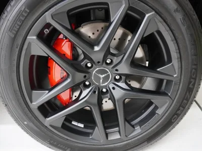2025 Mercedes Benz Rubellite Red Metallic(No.J736)