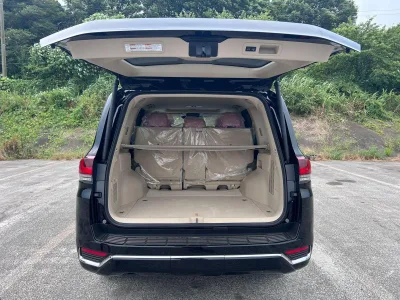 2025 Toyota LandCruiser LC300 7 Seater ZX Petrol (No.960561)