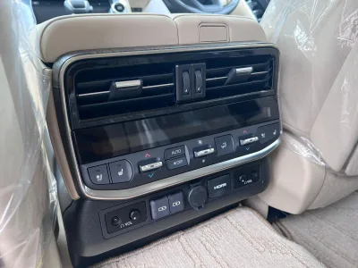 2025 Toyota LandCruiser LC300 7 Seater ZX Petrol (No.960561)
