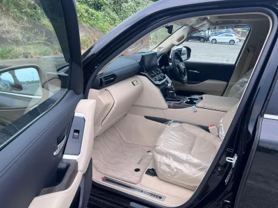 2025 Toyota LandCruiser LC300 7 Seater ZX Petrol (No.960561)