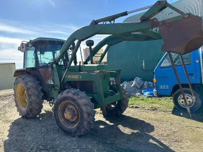 John Deere 3050 Tractor (No.J0846)