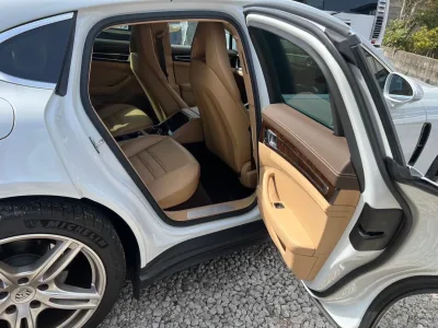 2018 Porsche Panamera 2.9L V6 Twin Turbo (No.J1051)