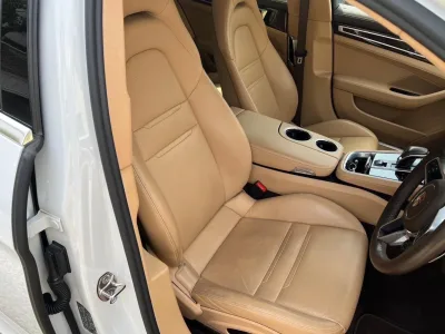2018 Porsche Panamera 2.9L V6 Twin Turbo (No.J1051)