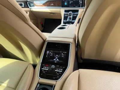 2018 Porsche Panamera 2.9L V6 Twin Turbo (No.J1051)