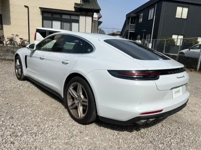 2018 Porsche Panamera 2.9L V6 Twin Turbo (No.J1051)