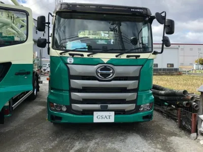 Hino Profia for export from Japan