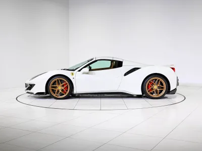 2020 Ferrari 488 Pista Spider F1 DCT(No.961016) for export from Japan