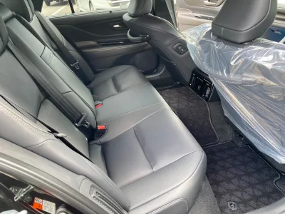 2026 Toyota Crown 2.5 Z THE 70th Hybrid for export from Japan