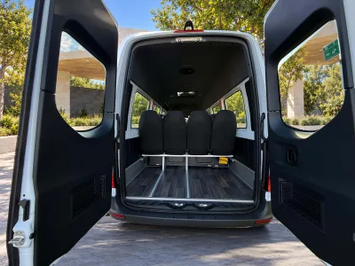 Mercedes-Benz Sprinter Traveliner 16-Seater Minibus RHD for export from Japan