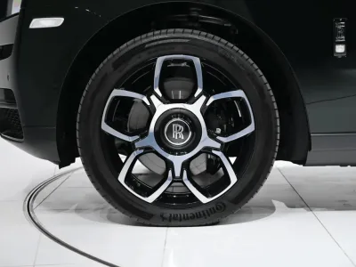 2025 ROLLS-ROYCE BLACK BADGE CULLINAN (No.109906) for export from Japan